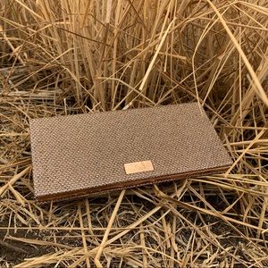 Friendcation Dose of Colors palette